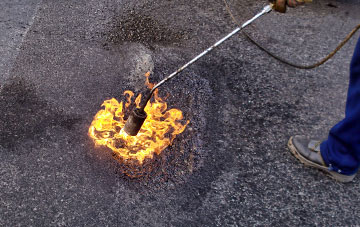 Tyddyn Dai flat roofing repairs